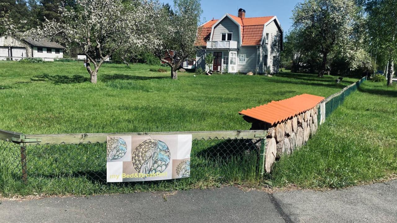 Myb&B & Guesthouse Lonneberga-Silverdalen Bagian luar foto