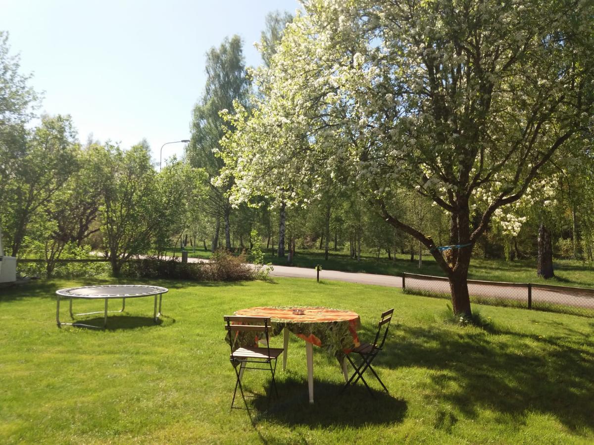 Myb&B & Guesthouse Lonneberga-Silverdalen Bagian luar foto